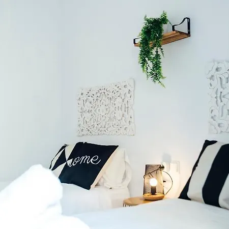 Appartement Alohamundi Almansa II à Séville Extérieur photo